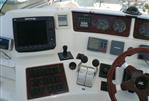 Sea Ray 560 Sedan Bridge