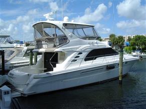 Sea Ray 560 Sedan Bridge