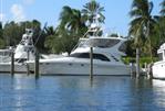 Sea Ray 560 Sedan Bridge