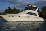 Sea Ray 480 Sedan Bridge