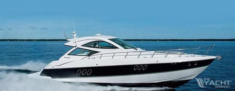 Cruisers Yachts 520 Sports Coupe