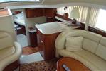Sea Ray 390 Motor Yacht