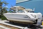 Boston Whaler 320 Vantage