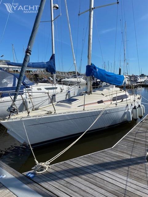 Sigma 33 OOD Cruiser Racer