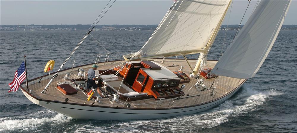 JFA Yachts Custom 70 - 2003 JFA Yachts Custom 70 sailing on open water