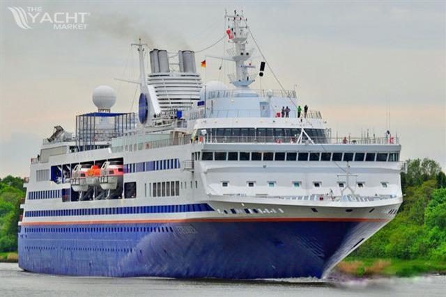 Cruise Ship 836/1275 Passenger - Stock No. S2696