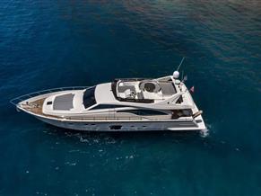 Ferretti Yachts 681