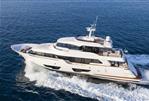 Ferretti Custom Line Navetta 28 - Ferretti Custom Line Navetta 28 (2016)