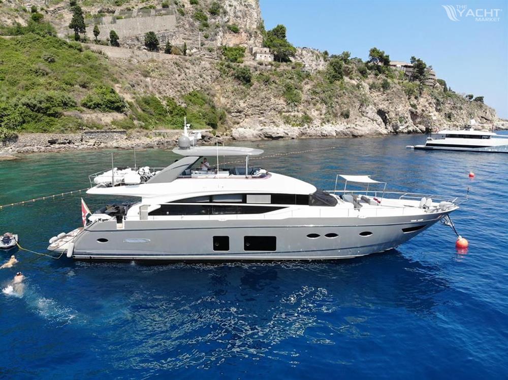 Princess 82 Motor Yacht - Princess 82 Motor Yacht (2014)