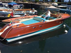 RIVA 27 Aquarama Special