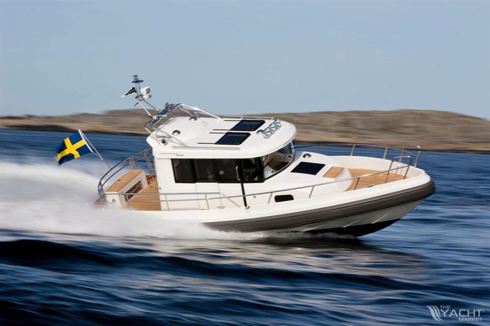 Paragon 25 Cabin