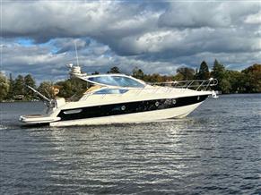 Cranchi Yachts (IT) Cranchi 43 HT