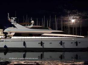 Cantieri di Pisa Akhir 27,50m