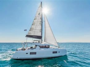 Lagoon 42
