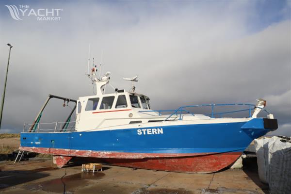 Salvage, work boat, leisure Striker