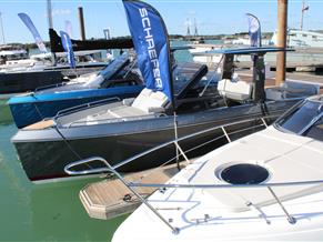 Schaefer Yachts V33