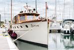 CUSTOM Penn-Jersey Commuter Motor Yacht - penn-jersey-commuter-siena-3