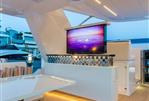 Benetti Delfino 93
