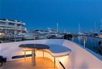 Benetti Delfino 93