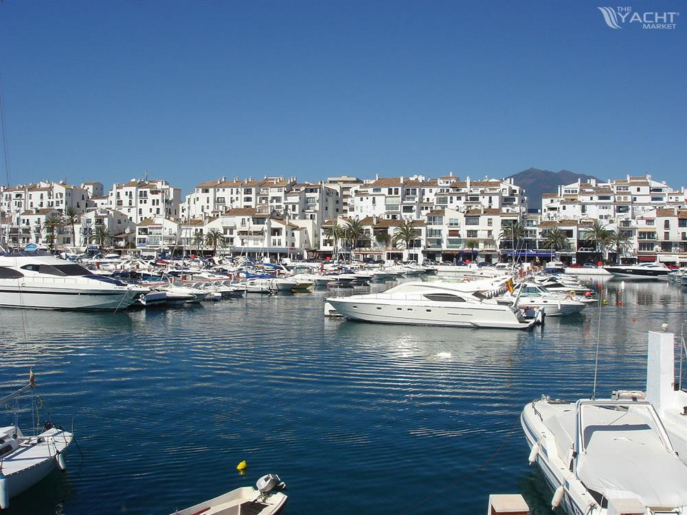 26 MT. BERTH IN PUERTO JOSE BANUS, MARBELLA, SPAIN SPAIN