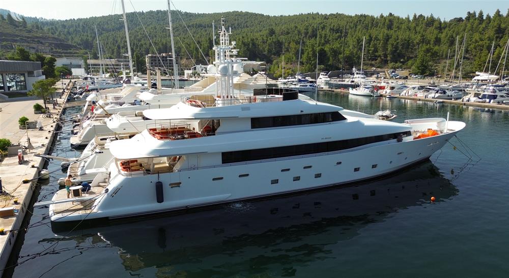 Avangard Yachts 42M