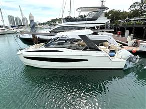 Aquila 32 Sport