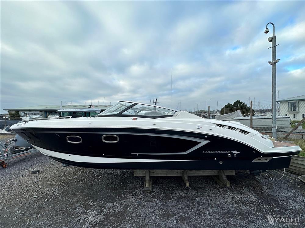 CHAPARRAL 327ssx