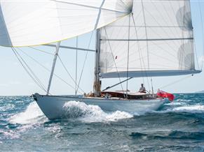 Spirit Yachts C72