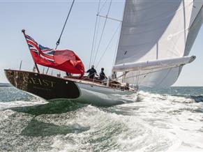 Spirit Yachts SY111