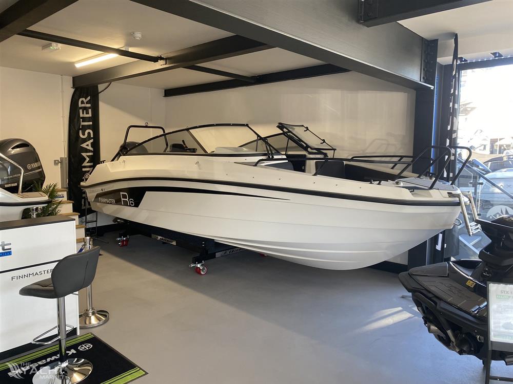 Finnmaster Bowrider R6
