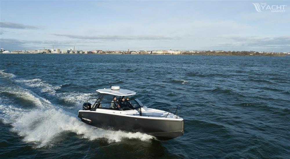 XO BOATS DSCVR 9 T-TOP