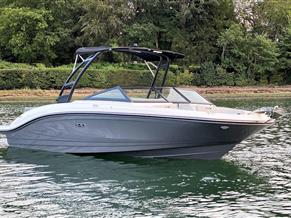 Sea Ray SPX 210