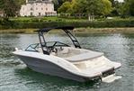 Sea Ray SPX 210 - Aft