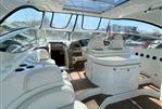 Cruisers Yachts 560 Express
