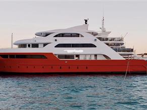 CUSTOMIZED DIVE Rashed DIVE BOAT