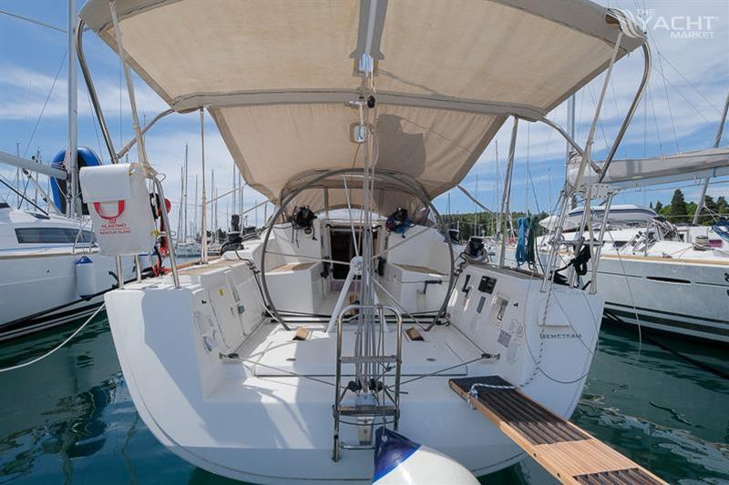 Beneteau First 35