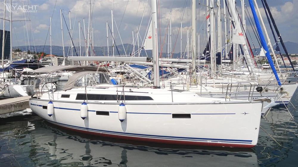 Bavaria Cruiser 37