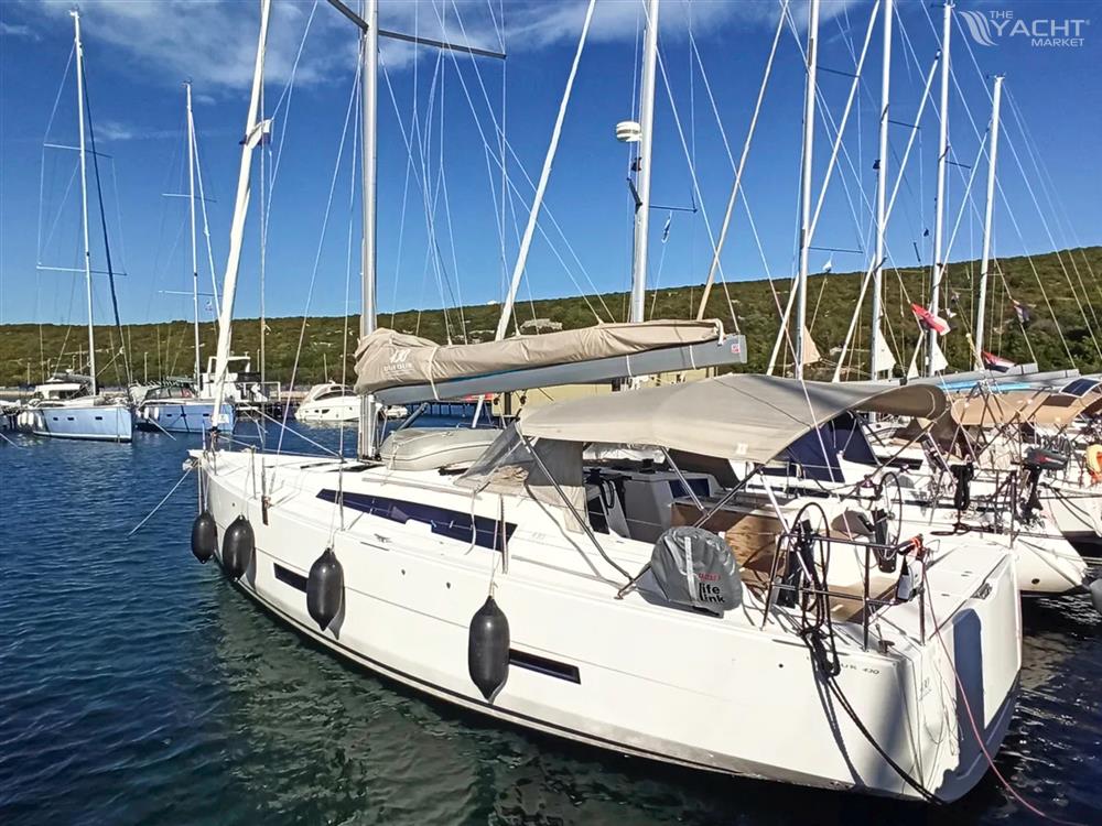 Dufour 430 Grand Large
