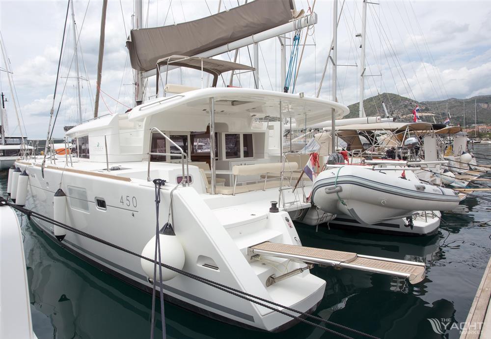 Lagoon 450
