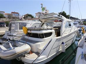 Marex 320 Aft Cabin Cruiser