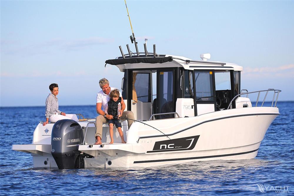 Jeanneau NC Sport 895 - Manufacturer Provided Image