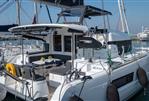 Lagoon Catamarans 40