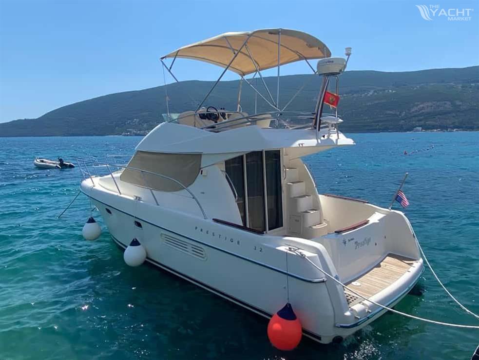 Prestige 32