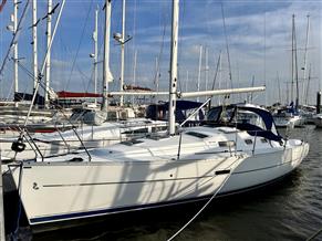 Beneteau Oceanis Clipper 323
