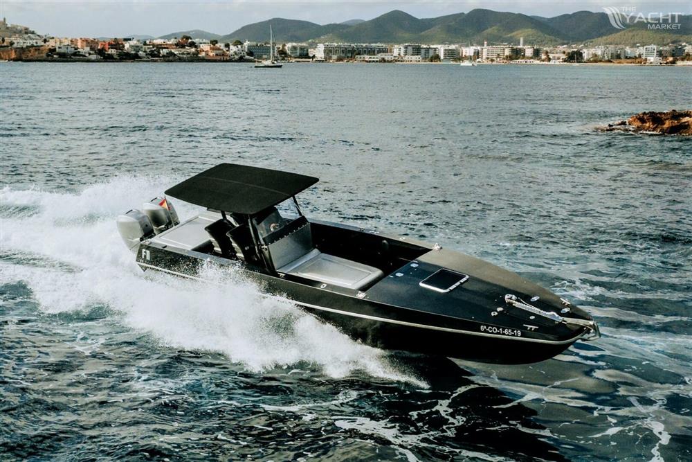 FB Design Fabio Buzzi (FB 38/19 S)