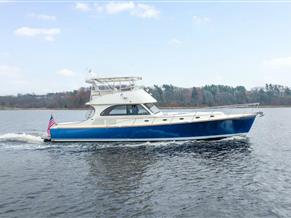 Hinckley Talaria 55 FB