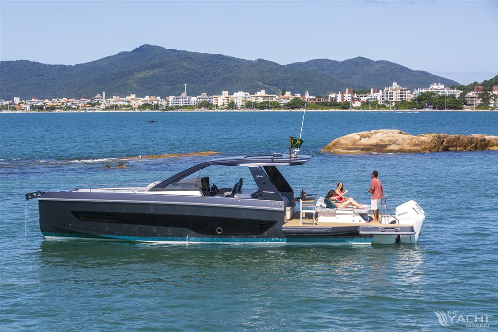 Schaefer Yachts V44