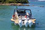 Schaefer Yachts V44