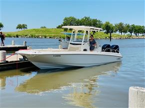 Boston Whaler 270 Dauntless