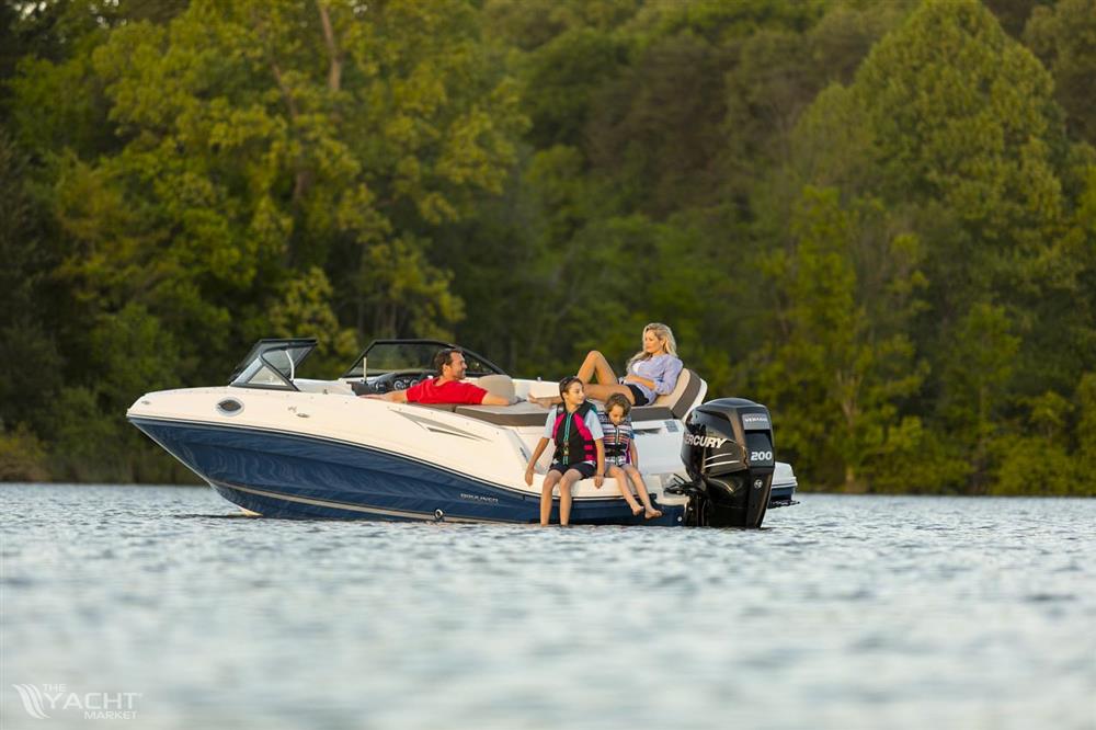 Bayliner VR6 - 2023 Bayliner VR6 boat with family enjoying a day on the water.